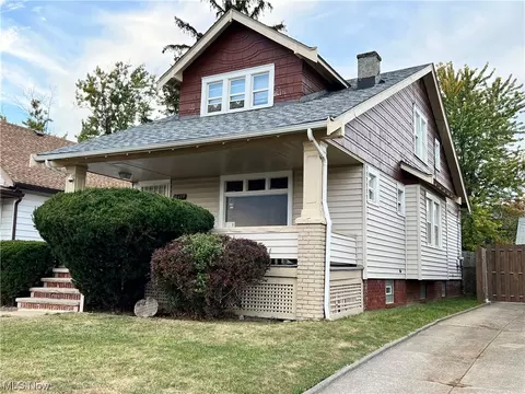 13619 Christine Ave, Garfield Heights, OH 44105