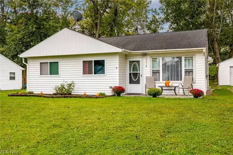 3718 Manchester Dr, Brunswick, OH 44212