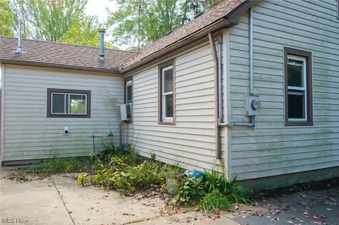 112 Dill Ct, Lagrange, OH 44050 photo 29