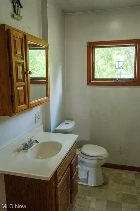 112 Dill Ct, Lagrange, OH 44050 photo 9