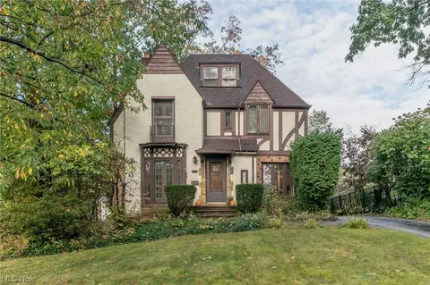 2482 Charney Rd, University Heights, OH 44118