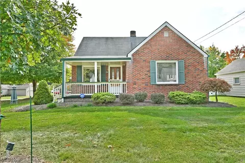1741 Overlook Ave, Youngstown, OH 44509