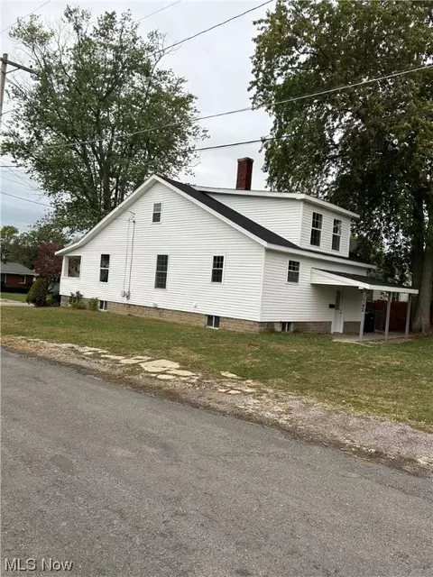 1742 Harbor Ave, Ashtabula, OH 44004 photo 5