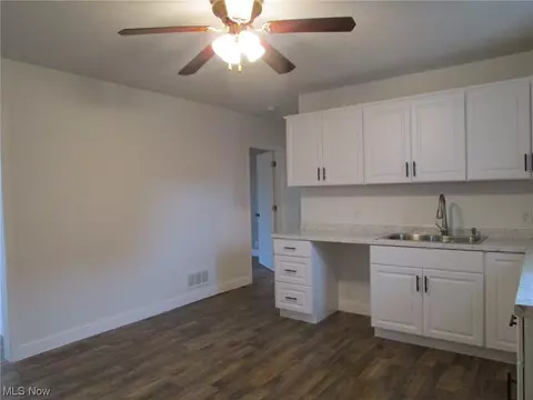 1742 Harbor Ave, Ashtabula, OH 44004 photo 9