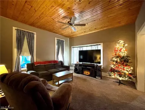 9058 N Main St, Windham, OH 44288 photo 9
