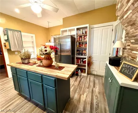 9058 N Main St, Windham, OH 44288 photo 7