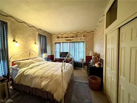 9058 N Main St, Windham, OH 44288 photo 17