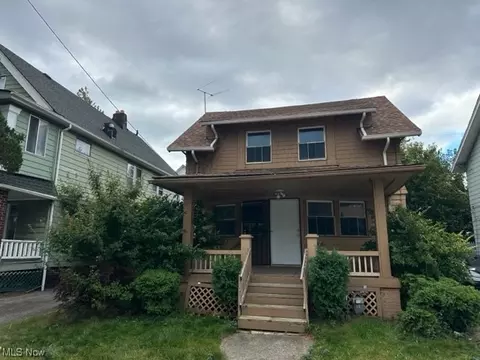 10730 Greenlawn Ave, Cleveland, OH 44108