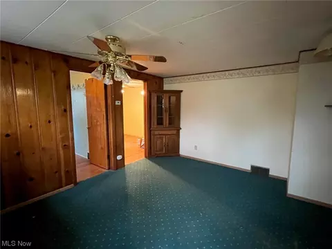 4867 Forest Rd, Mentor, OH 44060 photo 7