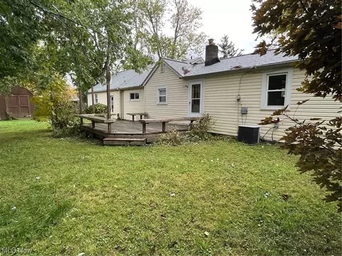 4867 Forest Rd, Mentor, OH 44060 photo 18