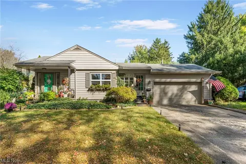 2893 Kent Rd, Silver Lake, OH 44224