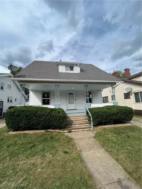 5508 Delora Ave, Cleveland, OH 44144