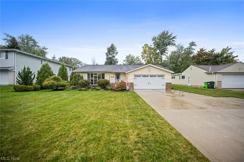 1970 Som Center Rd, Cleveland, OH 44124