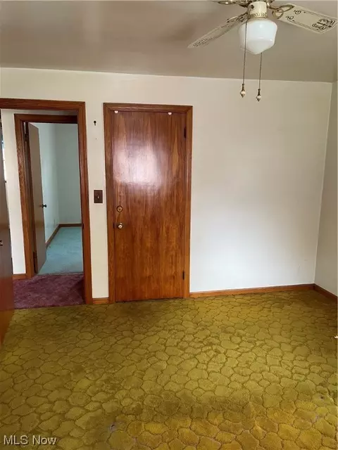 375 Creed St, Struthers, OH 44471 photo 14