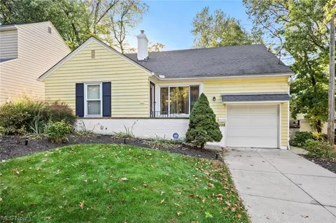 1208 Oxford Rd, Cleveland Heights, OH 44121
