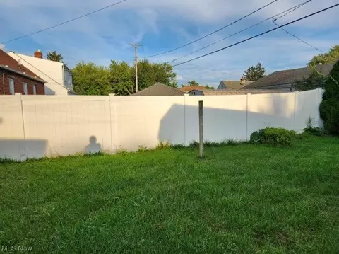 3323 Marmore Ave, Parma, OH 44134 photo 8