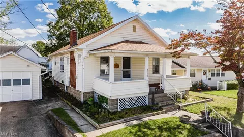 3510 Plum St, Parkersburg, WV 26104