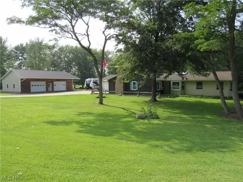 3125 Breedlove Dr, Ashtabula, OH 44004