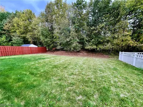 128 Slate Dr, Berea, OH 44017 photo 31