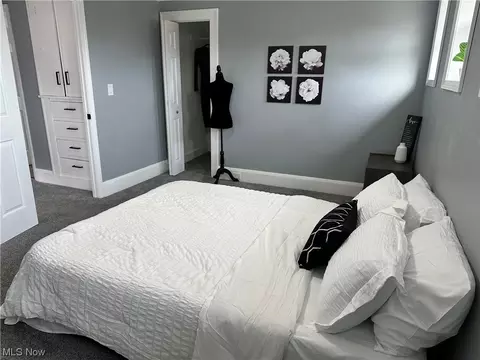 326 Babbitt Rd, Euclid, OH 44123 photo 15