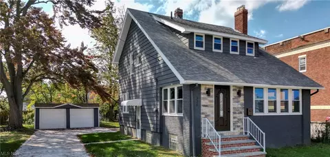 326 Babbitt Rd, Euclid, OH 44123