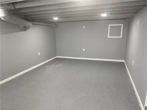 326 Babbitt Rd, Euclid, OH 44123 photo 21