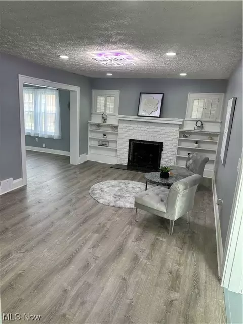 326 Babbitt Rd, Euclid, OH 44123 photo 7