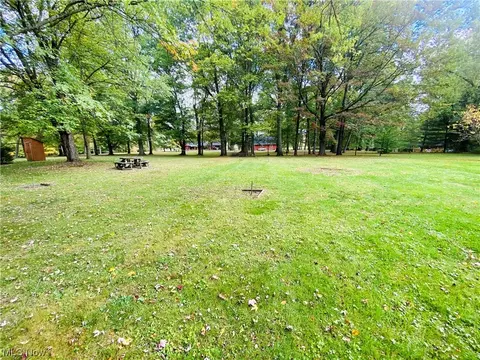 19119 W Middletown Rd, Beloit, OH 44609 photo 5