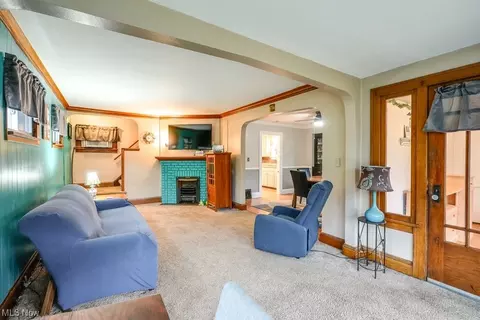 6914 Gerald Ave, Parma, OH 44129 photo 10