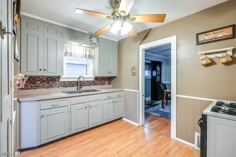 6914 Gerald Ave, Parma, OH 44129 photo 22