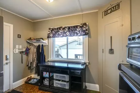 6914 Gerald Ave, Parma, OH 44129 photo 23