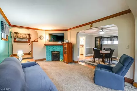 6914 Gerald Ave, Parma, OH 44129 photo 11