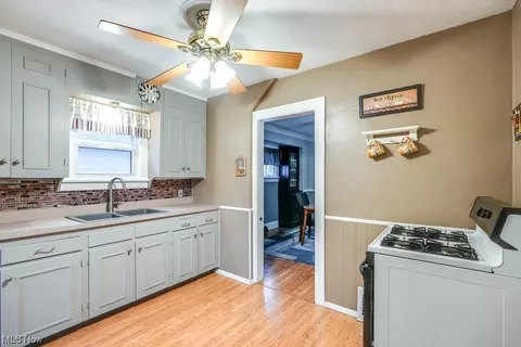 6914 Gerald Ave, Parma, OH 44129 photo 21