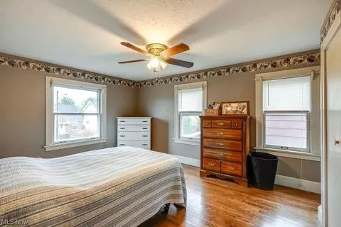 6914 Gerald Ave, Parma, OH 44129 photo 24