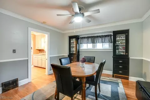 6914 Gerald Ave, Parma, OH 44129 photo 15