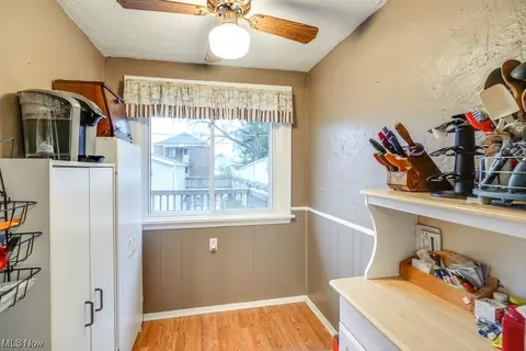 6914 Gerald Ave, Parma, OH 44129 photo 19