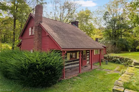 396 E 4th St, Zoar, OH 44697