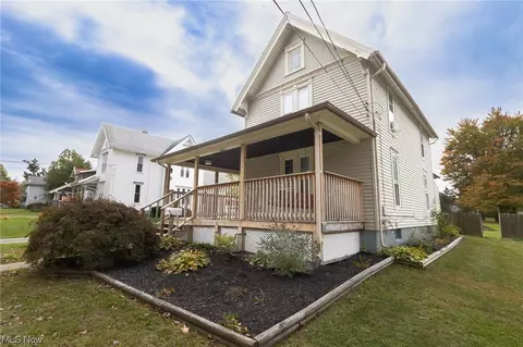 138 W Jefferson St, Jefferson, OH 44047