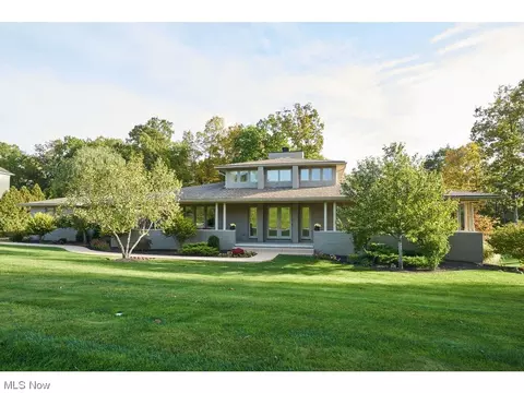 3167 Aviemore Way, Richfield, OH 44286