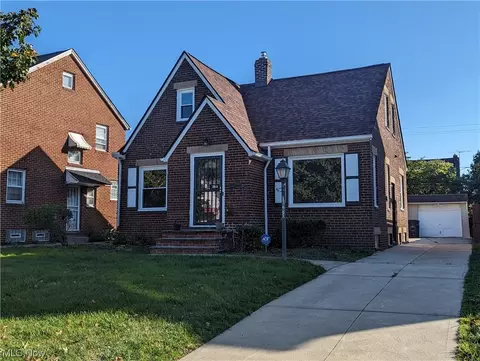 16220 Throckley Ave, Cleveland, OH 44128