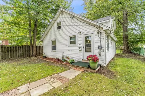 357 West St, Berea, OH 44017 photo 26
