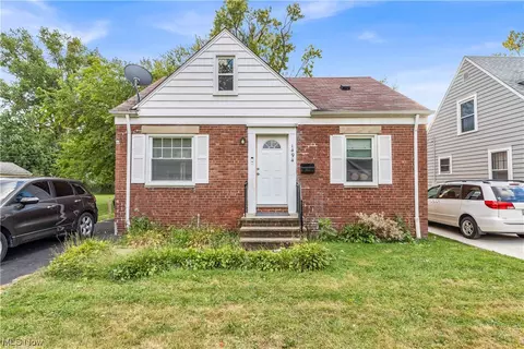 1494 E 196th St, Euclid, OH 44117 photo 1