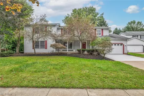 4261 Carl Ct, Willoughby, OH 44094