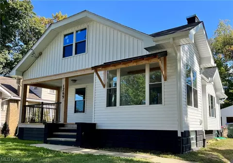 1769 19th St, Cuyahoga Falls, OH 44223