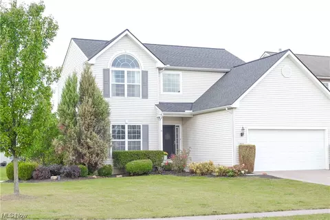 38318 Kingston Dr, North Ridgeville, OH 44039