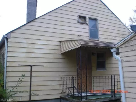 523 Delaware Ave, Elyria, OH 44035 photo 11