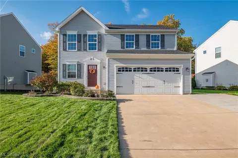 8747 Mavis Trl, Streetsboro, OH 44241