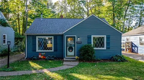 3890 W 226th St, Fairview Park, OH 44126