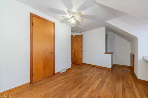 5164 Case Ave, Lyndhurst, OH 44124 photo 15