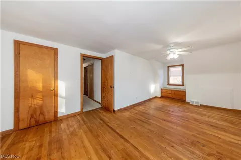 5164 Case Ave, Lyndhurst, OH 44124 photo 20